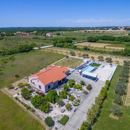 Villa Perini Dvori Donji Zemunik Eksteriør billede