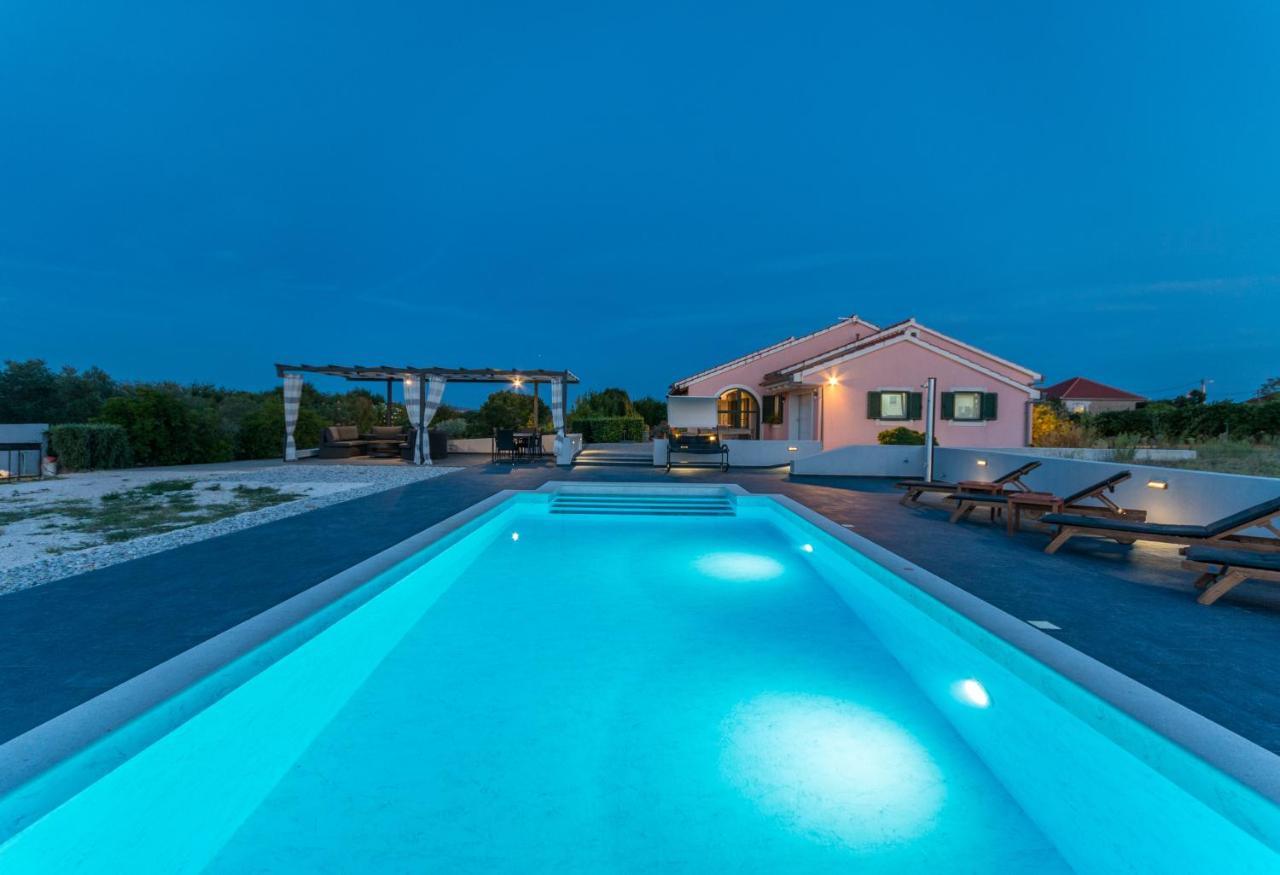 Villa Perini Dvori Donji Zemunik Eksteriør billede
